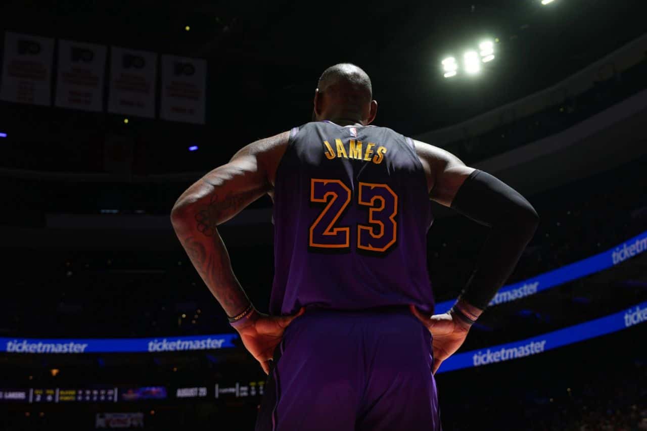 لبران جیمز - لس آنجلس لیکرز - بسکتبال NBA