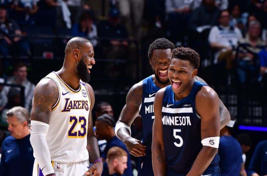 بسکتبال NBA | از خواب بیدار شو لیکرز، آن قدر هم تیم خوبی نیستید