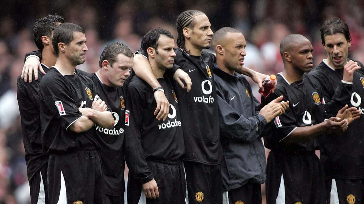 ناراحتی بازیکنان منچستریونایتد در ضربات پنالتی فینال FA Cup مقابل آرسنال