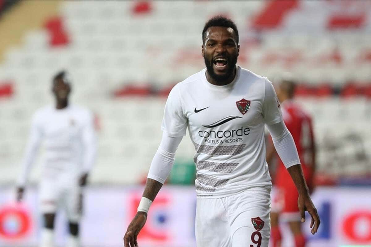 آرون بوپندزا-گزینه مدنظر پرسپولیس