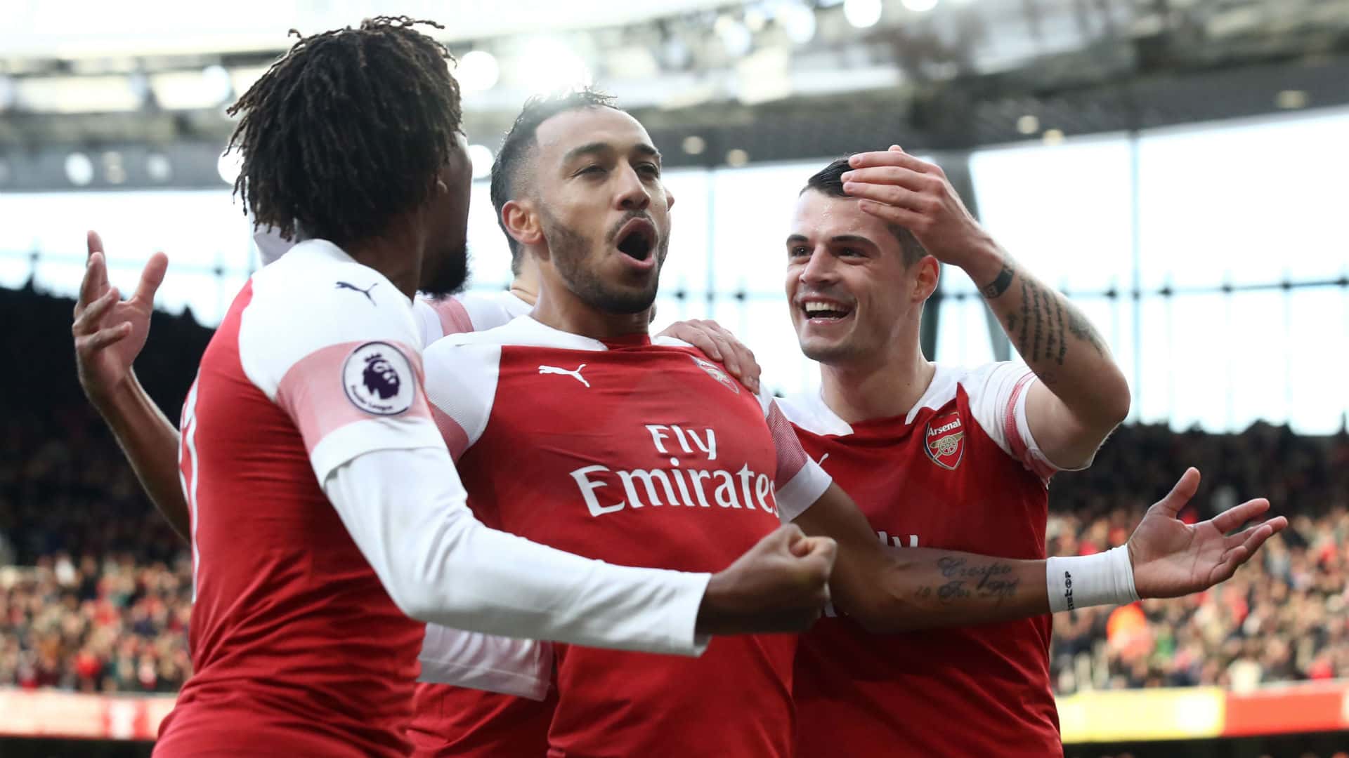 لیگ برتر-انگلیس-آرسنال-تاتنهام-دربی شمال لندن-ورزشگاه امارات-arsenal-tottenham