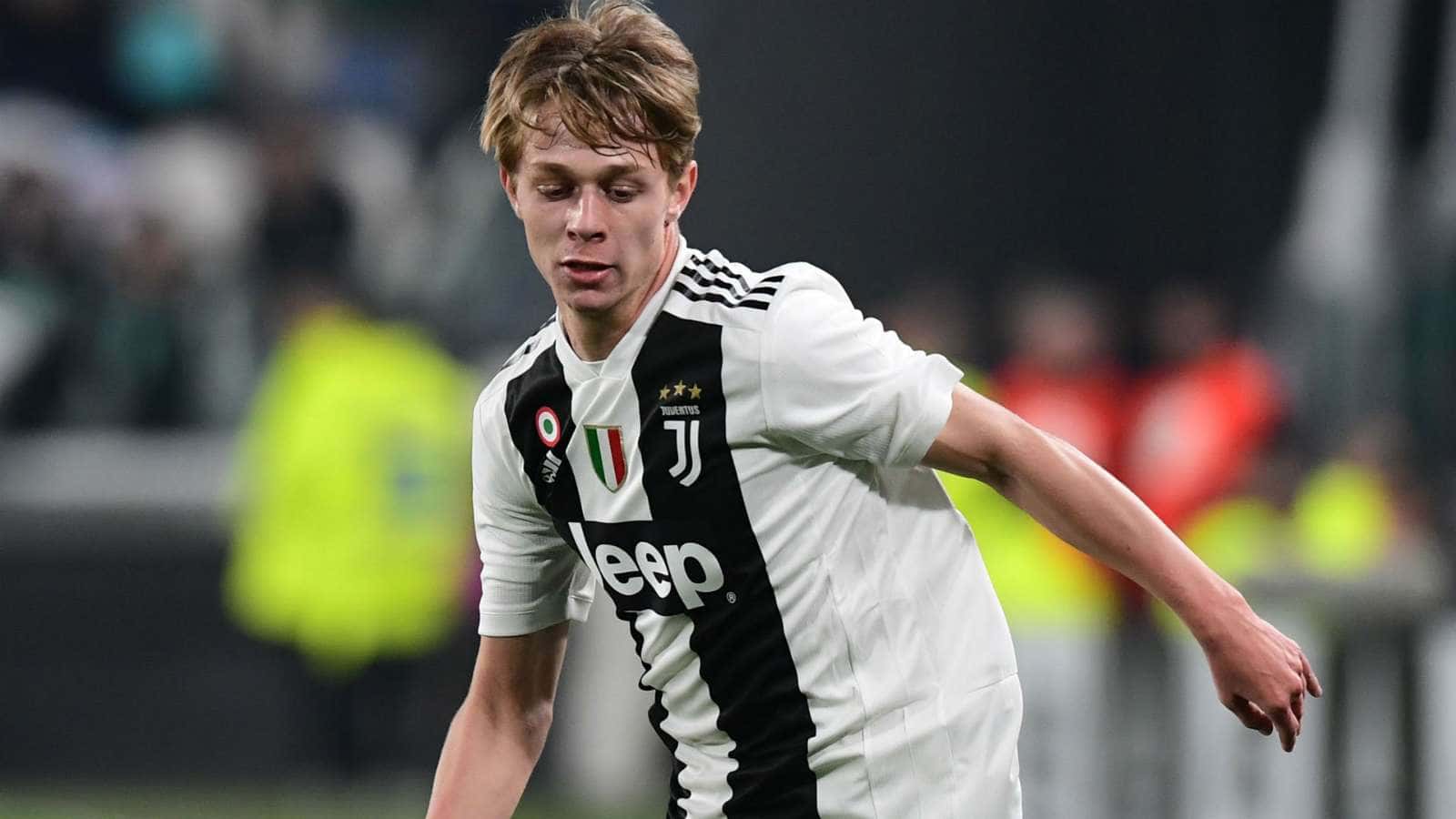 یوونتوس-هافبک یوونتوس-ایتالیا-Juventus