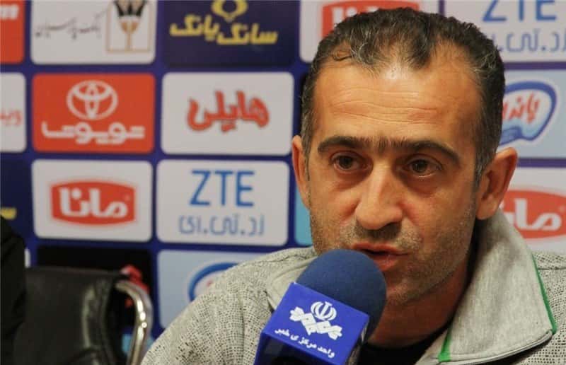 سرمربی صنعت نفت-نشست خبری کمالوند-کمالوند-نفت آبادان-صنعت نفت