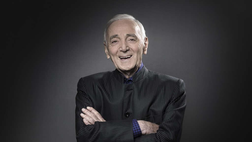 دانلود آهنگ زیبای Charles Aznavour - She (Tous Les Visages De L'Amour)