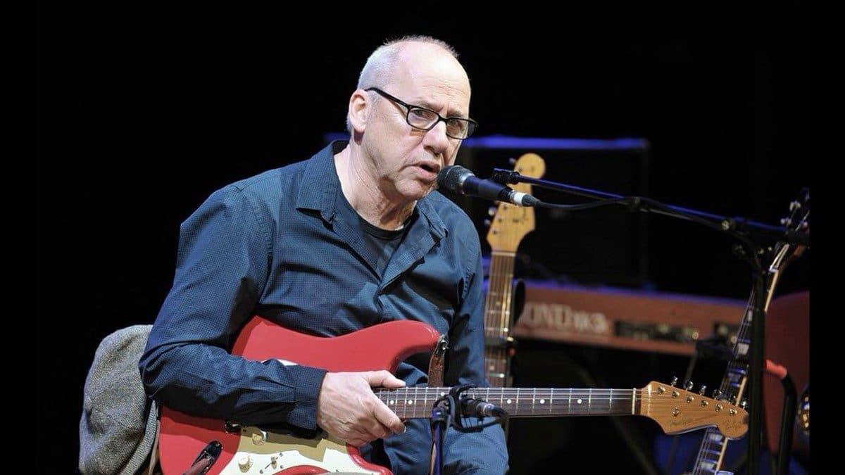 دانلود آهنگ زیبای Mark Knopfler - When You Leave
