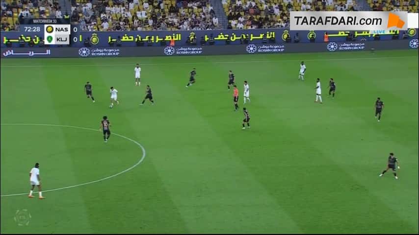 برخورد شوت کریستیانو رونالدو به تیر دروازه الخلیج
