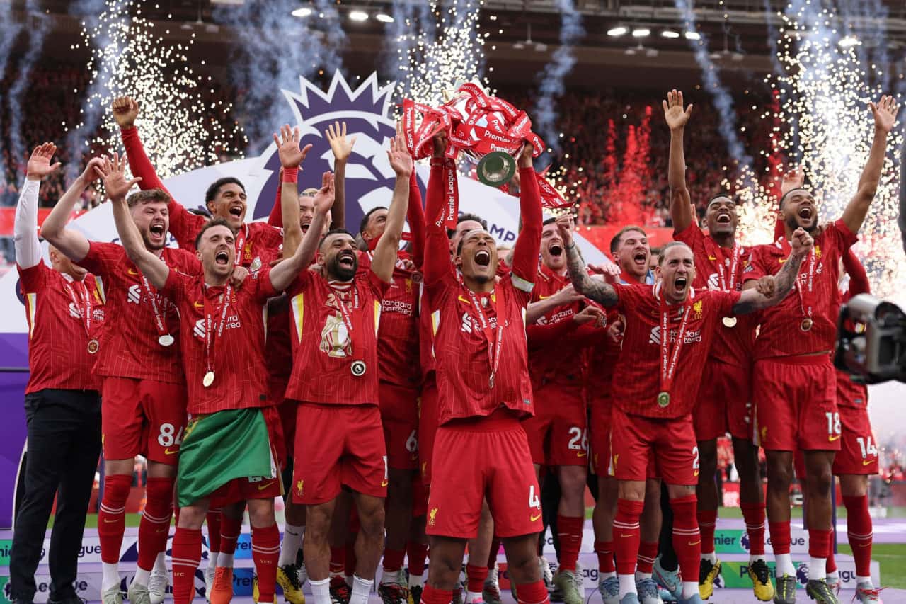 قهرمانی لیورپول - لیگ برتر فصل 25-2024