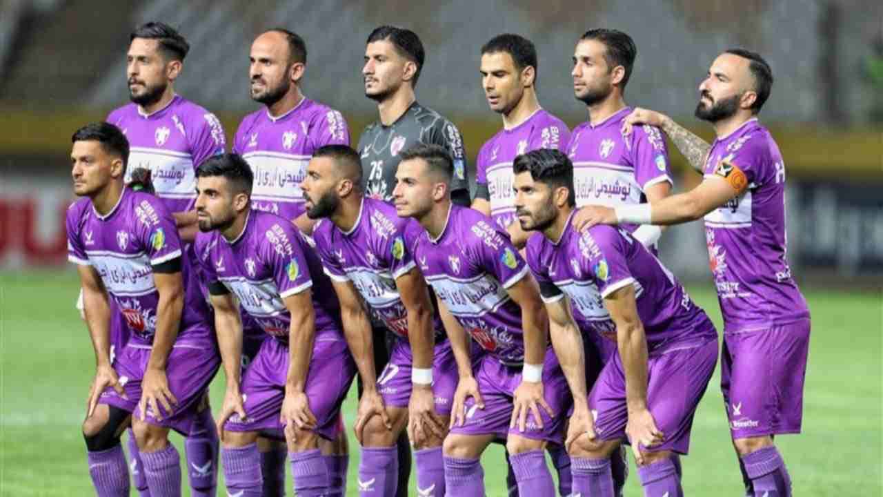 هوادار تهران- لیگ برتر ایران