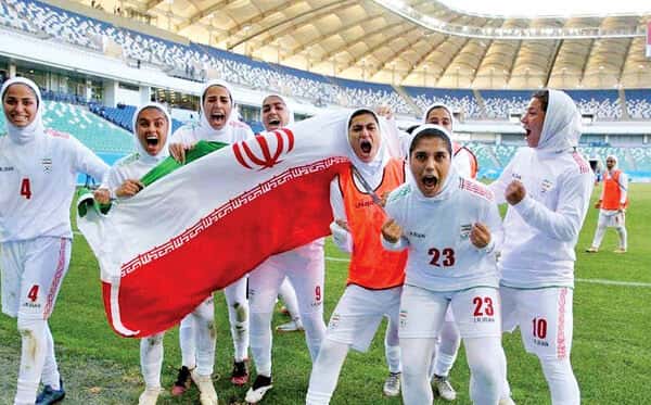عکس از بازیکنان تیم ملی فوتبال زنان