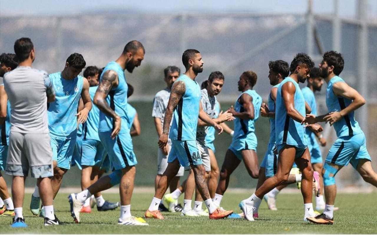 عکس از تمرین بازیکنان استقلال در اردوی ترکیه
