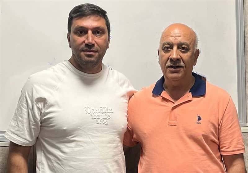 عکس از پدر مبینا نعمت زاده و یدالله پیرهادی در جلسه صلح