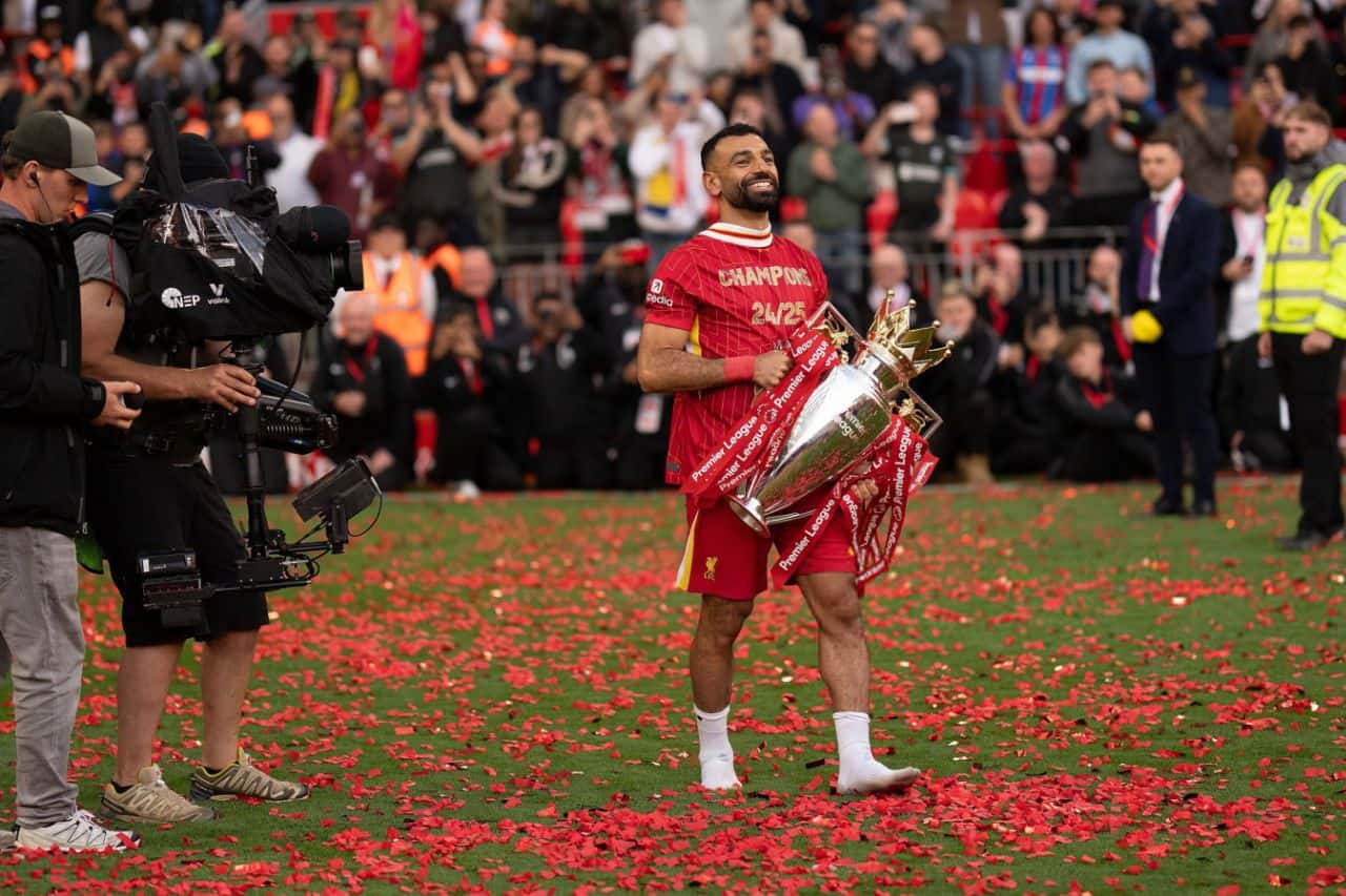 محمد صلاح مهاجم مصری در جشن قهرمانی - لیورپول