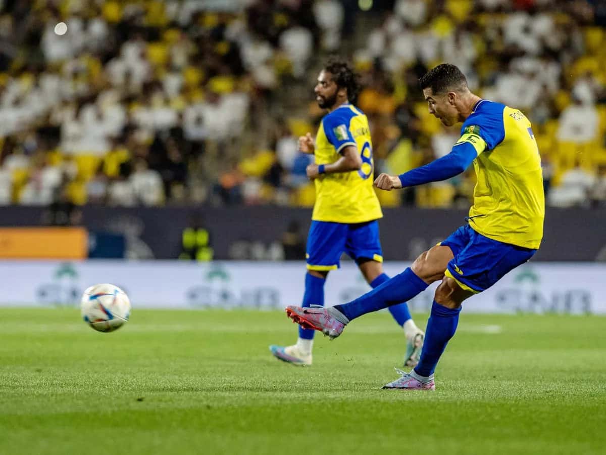 ضربه آزاد کریستیانو رونالدو با پیراهن النصر