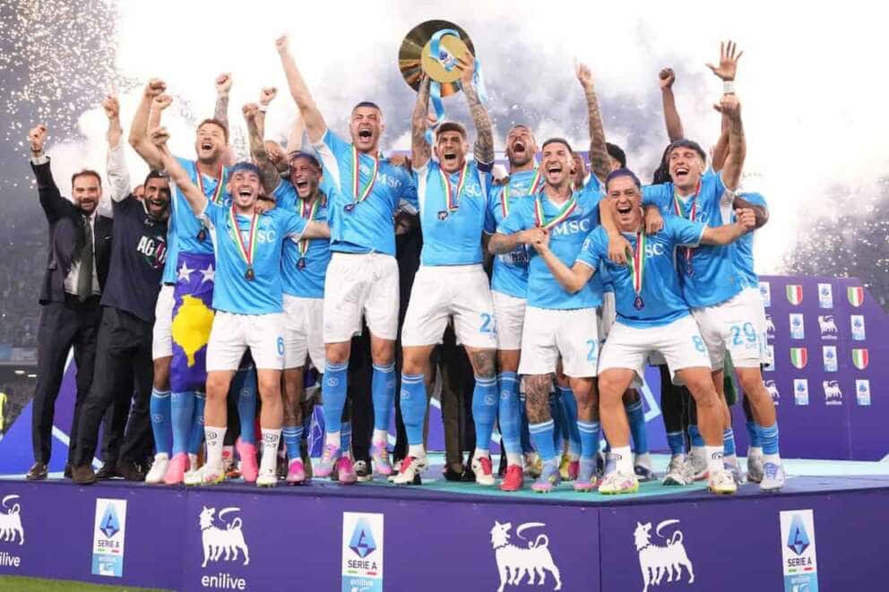 قهرمانی ناپولی در فصل 25-2024 سری آ