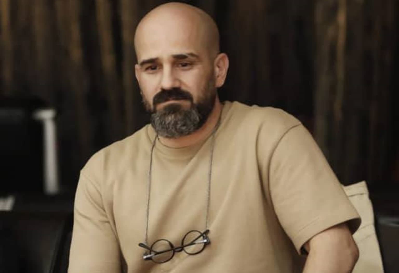 وحید عرض پیما، داور بینالمللی پیشکسوت فوتسال ایران و از مدرسان و ناظران رسمی کنفدراسیون فوتبال آسیا
