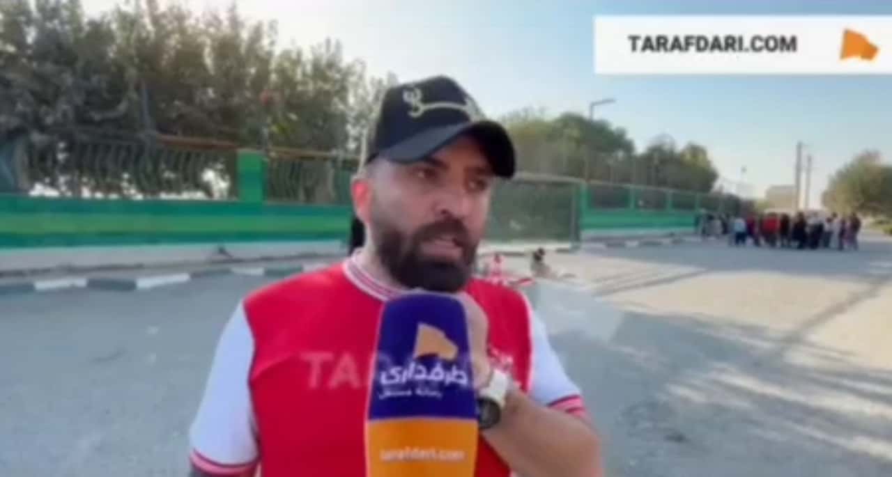 هوادار پرسپولیس خطاب به استقلالیها: در قد و قواره تیم ما نیستید؛ این تیم ۴۵ میلیون هوادار دارد