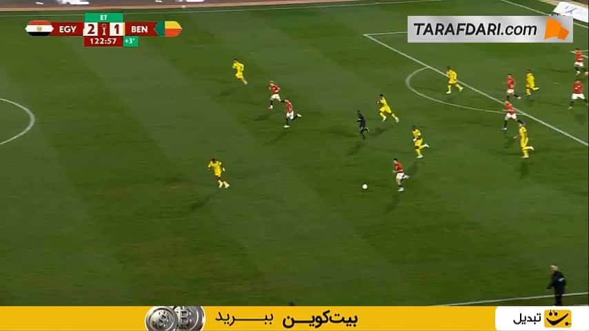 گل زیبای محمد صلاح مقابل بنین در دقیقه 4+120 (مصر 3-1 بنین)