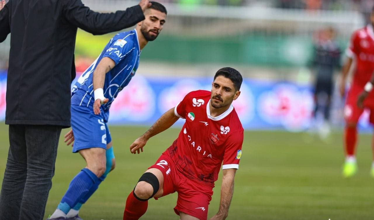 محمد عمری - پرسپولیس - لیگ برتر فوتبال ایران