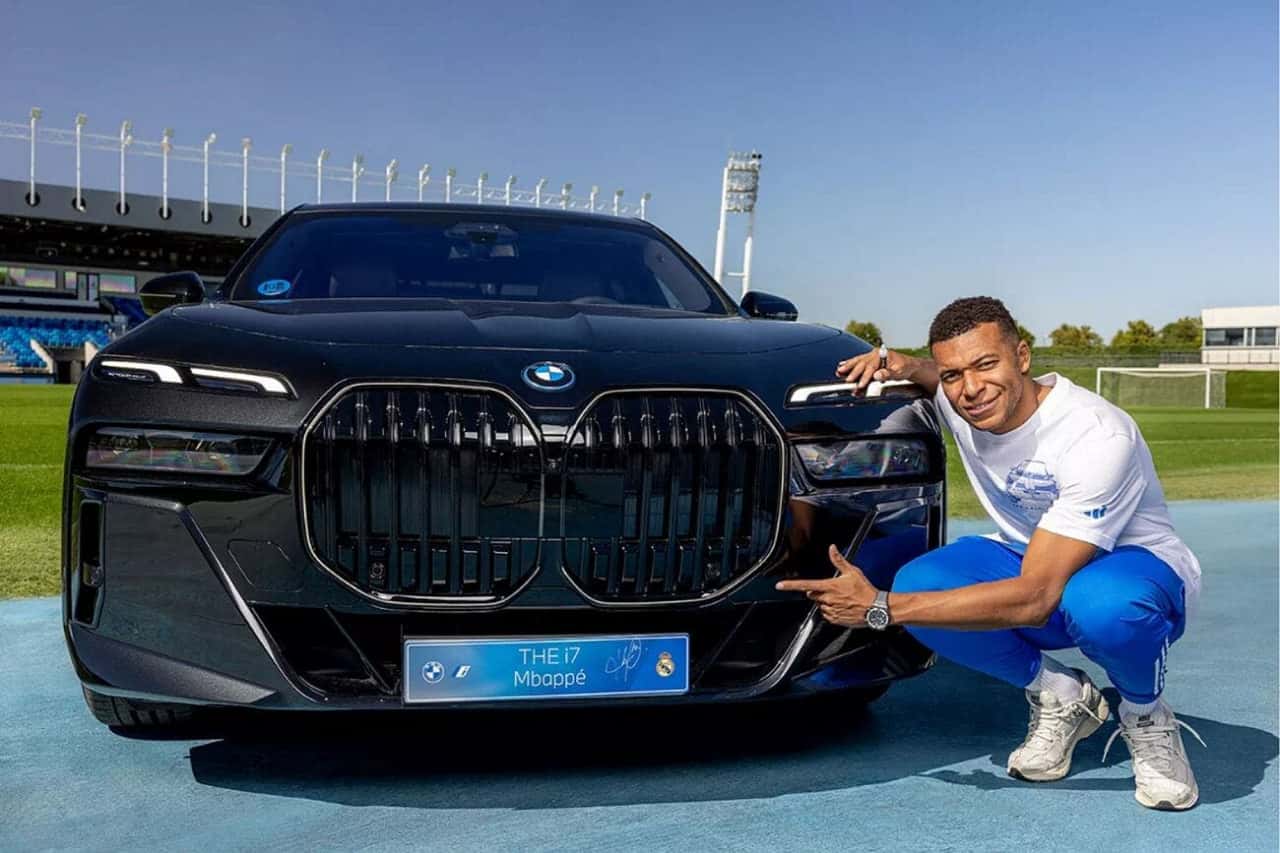 BMW بازیکنان رئال مادرید - کیلیان امباپه