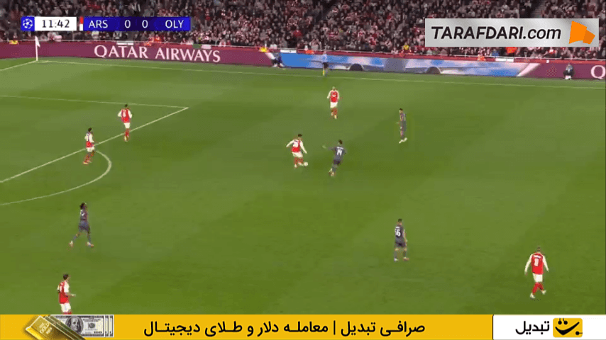 روی ریباند ضربه ویکتور یوکرس؛ گل گابریل مارتینلی به المپیاکوس (آرسنال 1-0 المپیاکوس)
