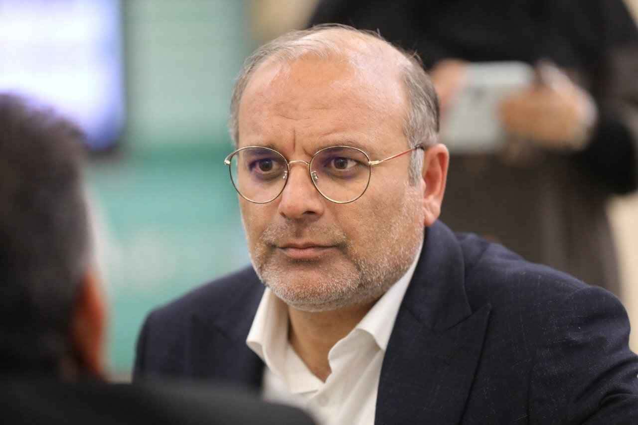 روح الله لک علیآبادی