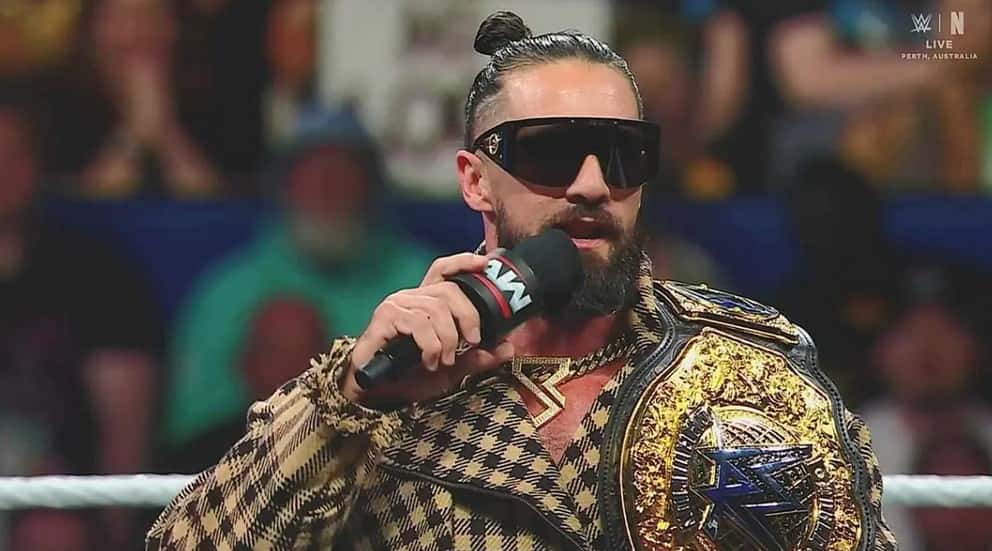 سث رالینز، ستاره کشتی کج و WWE در شوی راو