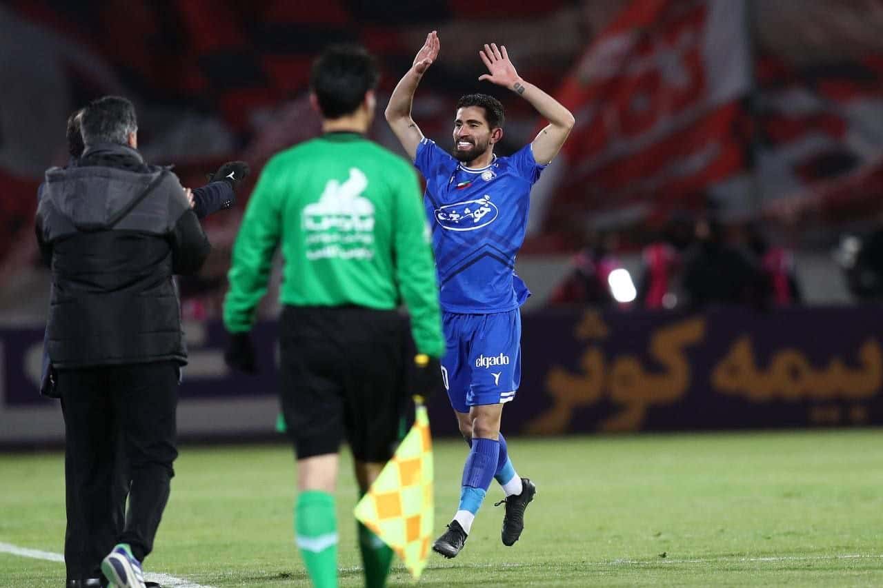 هوادار خردسال استقلال