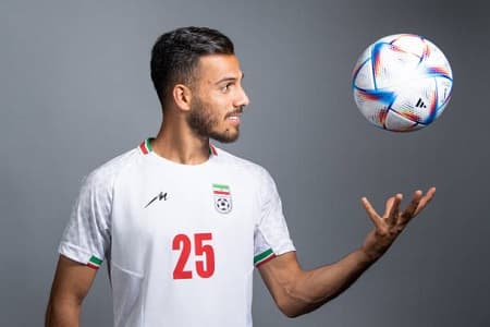 عکس از ابوالفضل جلالی مدافع تیم ملی ایران