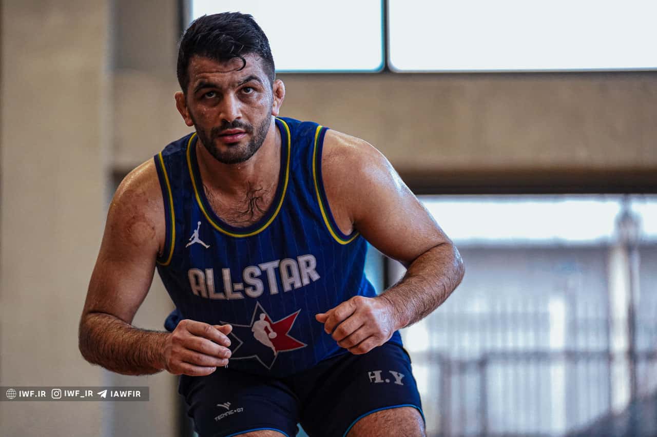 عکس از حسن یزدانی کشتیگیر آزاد ایران