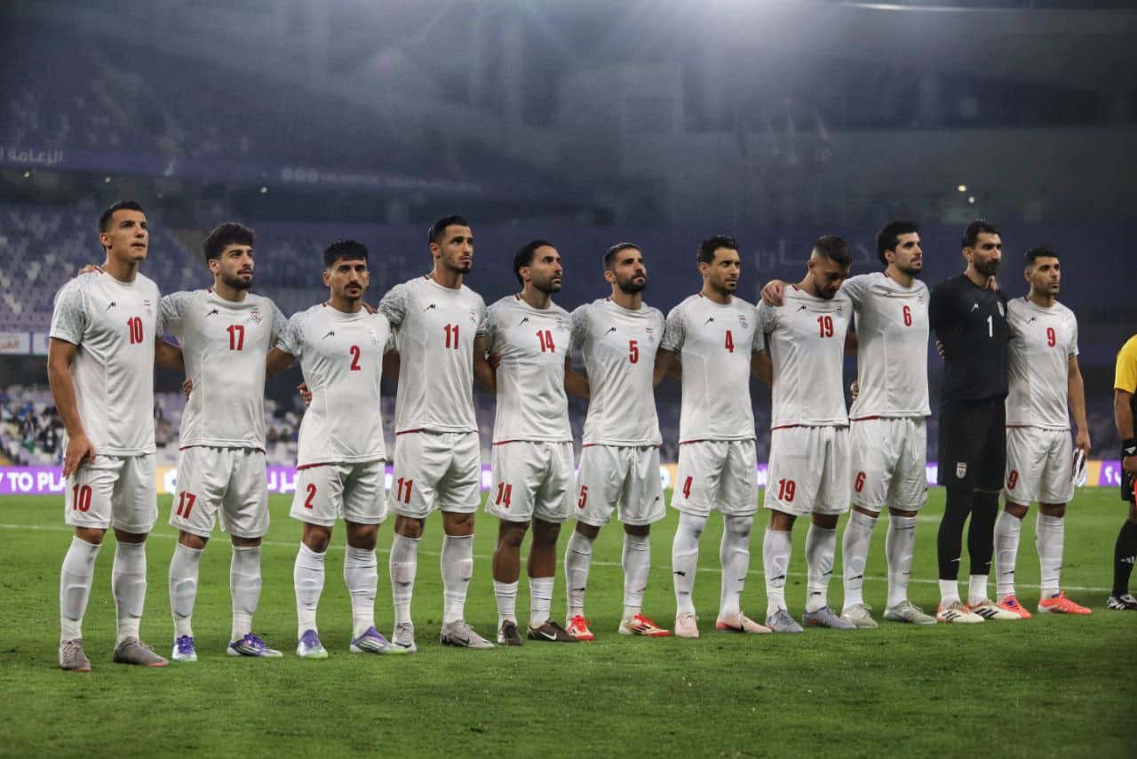 عکس از تیم ملی ایران پیش از آغاز بازی با ازبکستان