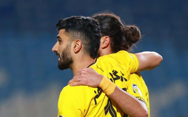 عکس از میلاد زکی پور بازیکن سپاهان
