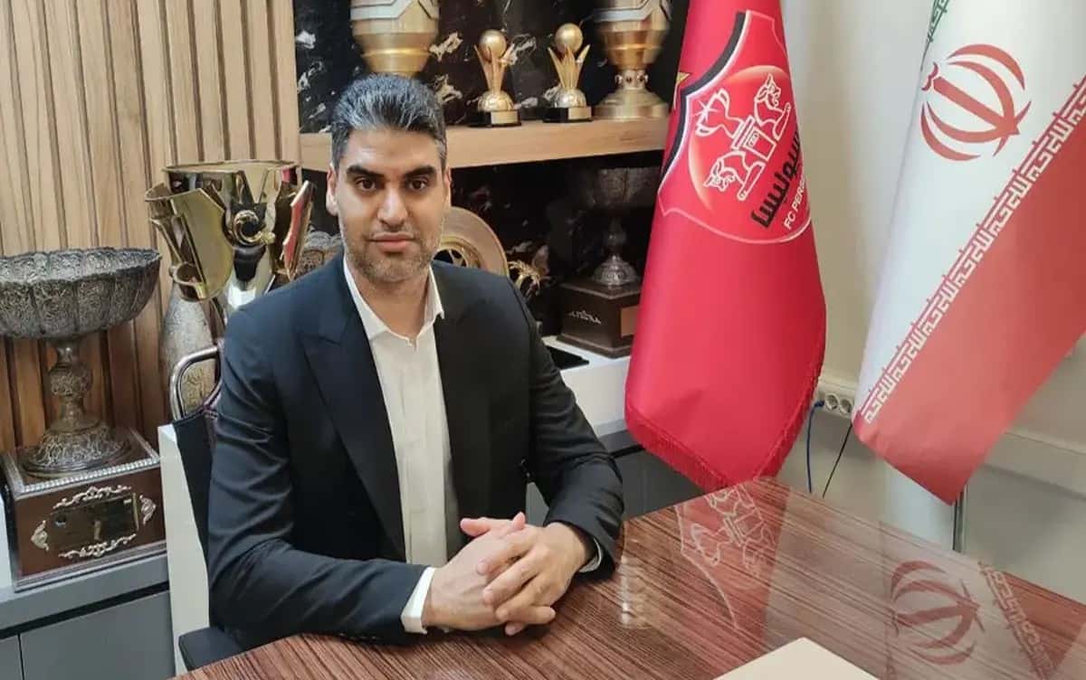 عکس از پیمان حدادی مدیرعامل باشگاه پرسپولیس
