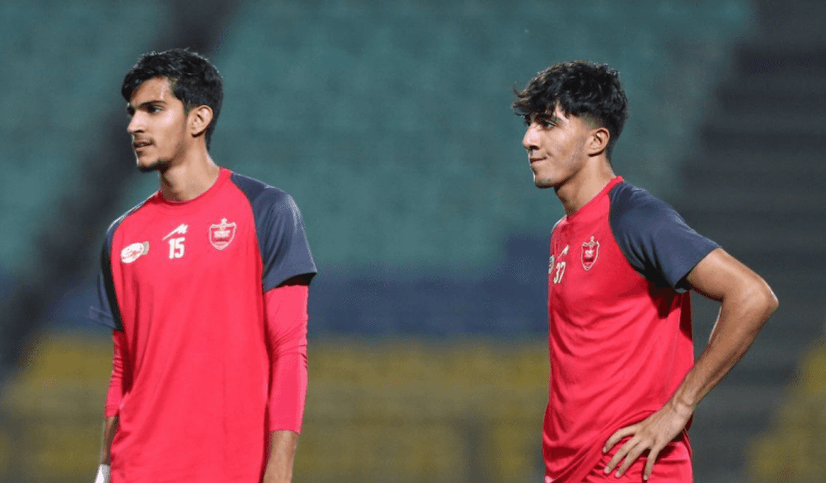 عکس از یعقوب براجعه مدافع پرسپولیس در تمرینات