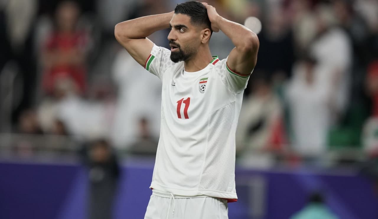 رضا اسدی هافبک و مهاجم سپاهان اصفهان - بازیکن سابق تراکتور و پرسپولیس - مهاجم تیم ملی ایران - لیگ برتر ایران