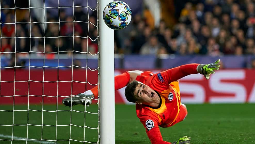 چلسی - لیگ قهرمانان اروپا - مهار پنالتی پارخو - دیدار مقابل والنسیا - Uefa Champions League