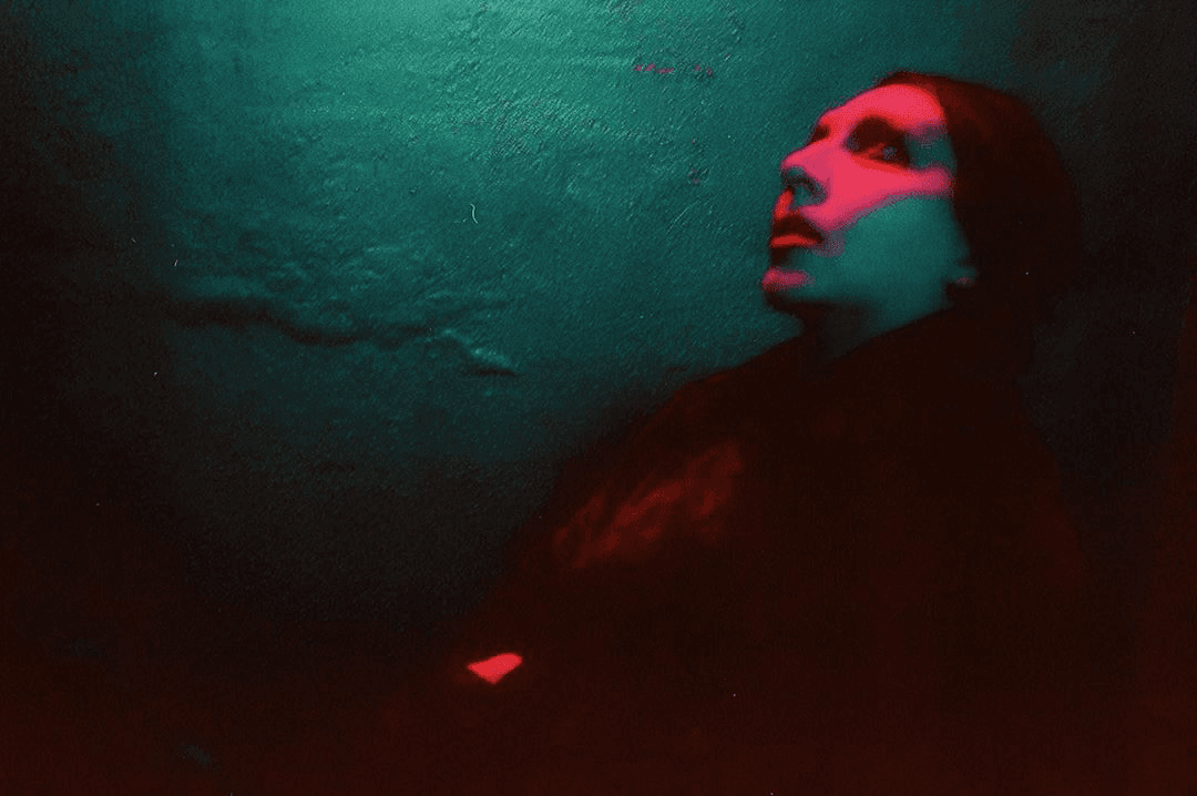 دانلود آهنگ جدید Marilyn Manson - Don't Chase The Dead #پیشنهادی