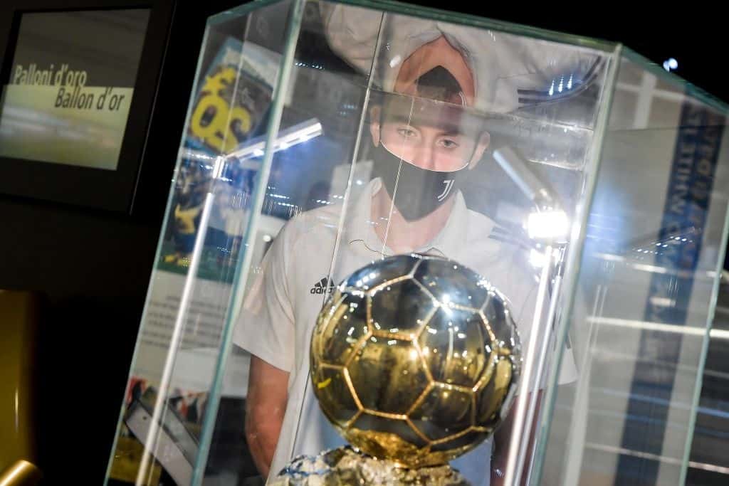 یوونتوس - سری آ - Serie A - Juventus - مراسم معارفه به عنوان بازیکن جدید