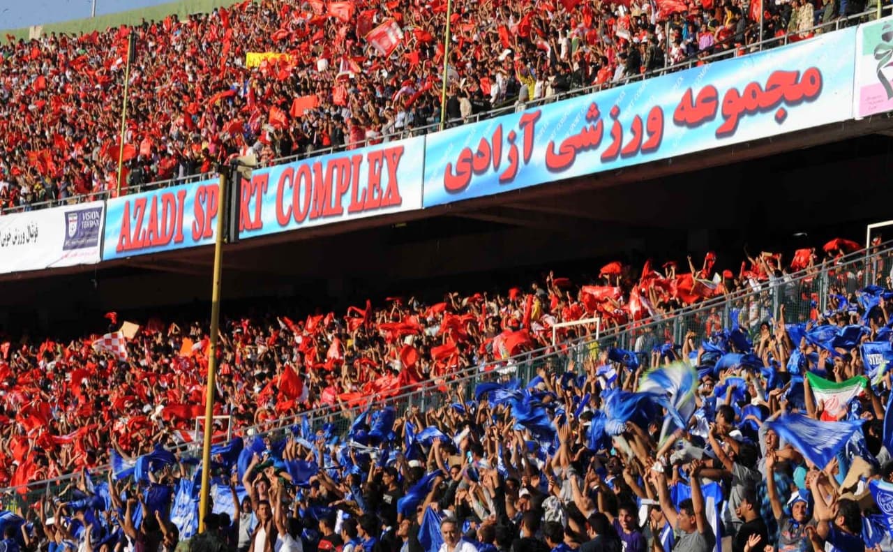 مدیرکل امور حقوقی وزارت ورزش: پرسپولیس در خصوصی سازی از استقلال پیشی گرفت