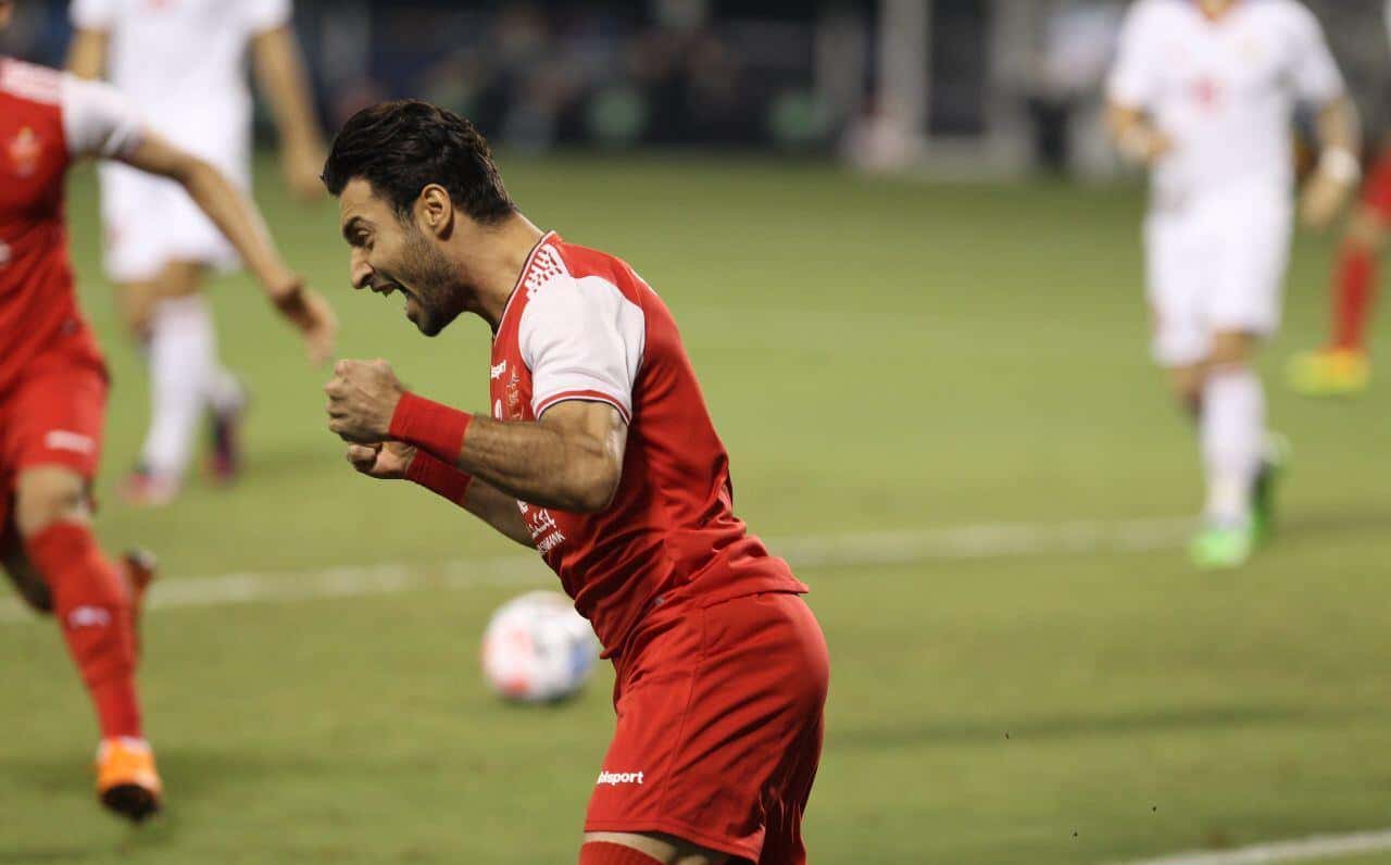 مدافع پرسپولیس