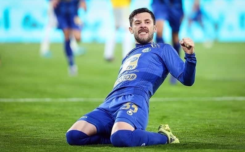 فوتبال ایران / استقلال