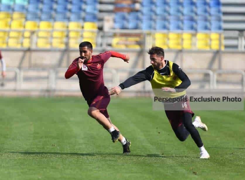 حضور محمد عمری و امیرمحمد خارکش، دو بازیکن امید پرسپولیس در تمرین بزرگسالان