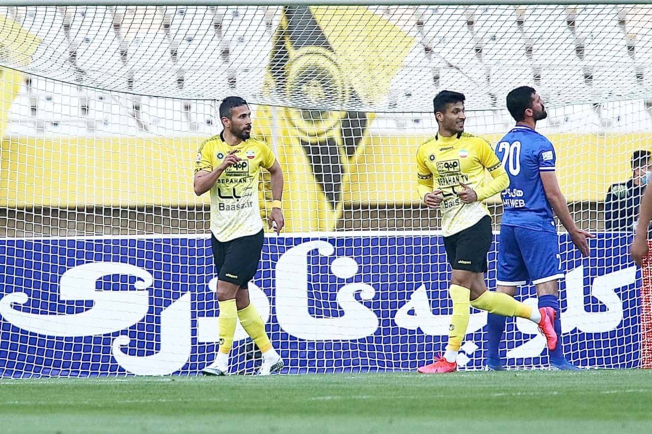 سپاهان 2-0 استقلال / لغزش این بار در نقش جهان
