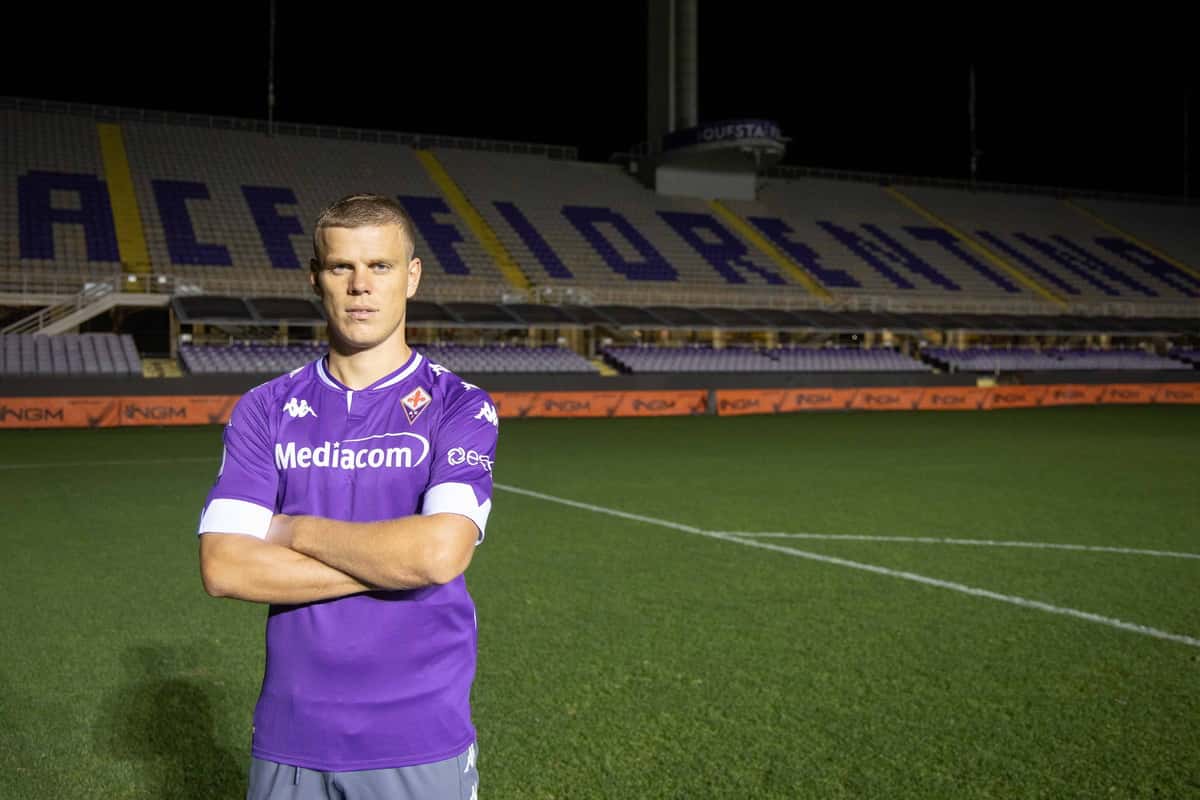فیورنتینا/مهاجم روس/Russian Striker/Fiorentina