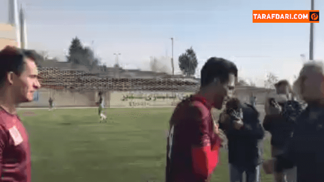 برخورد گرم پرسپولیسی ها با فرشاد پیوس پیش از آغاز بازی دوستانه با ویستاتوربین / ویدیو