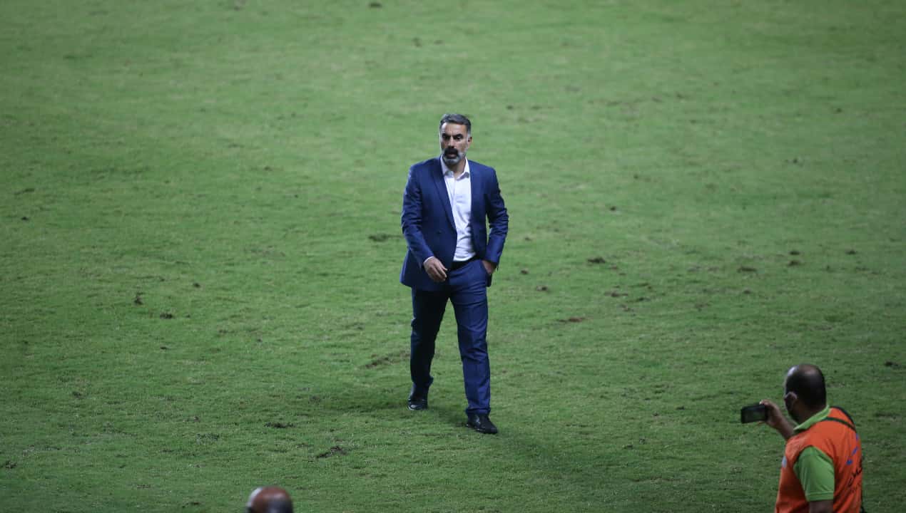 سرمربی استقلال