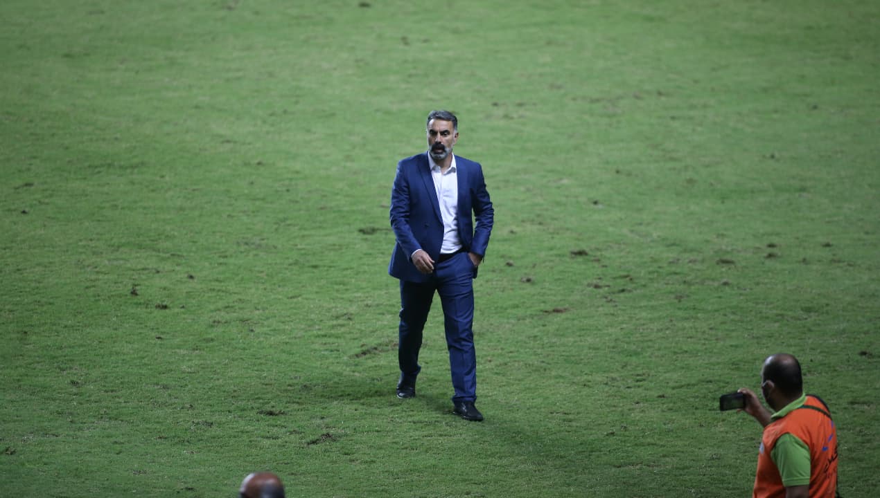 سرمربی استقلال