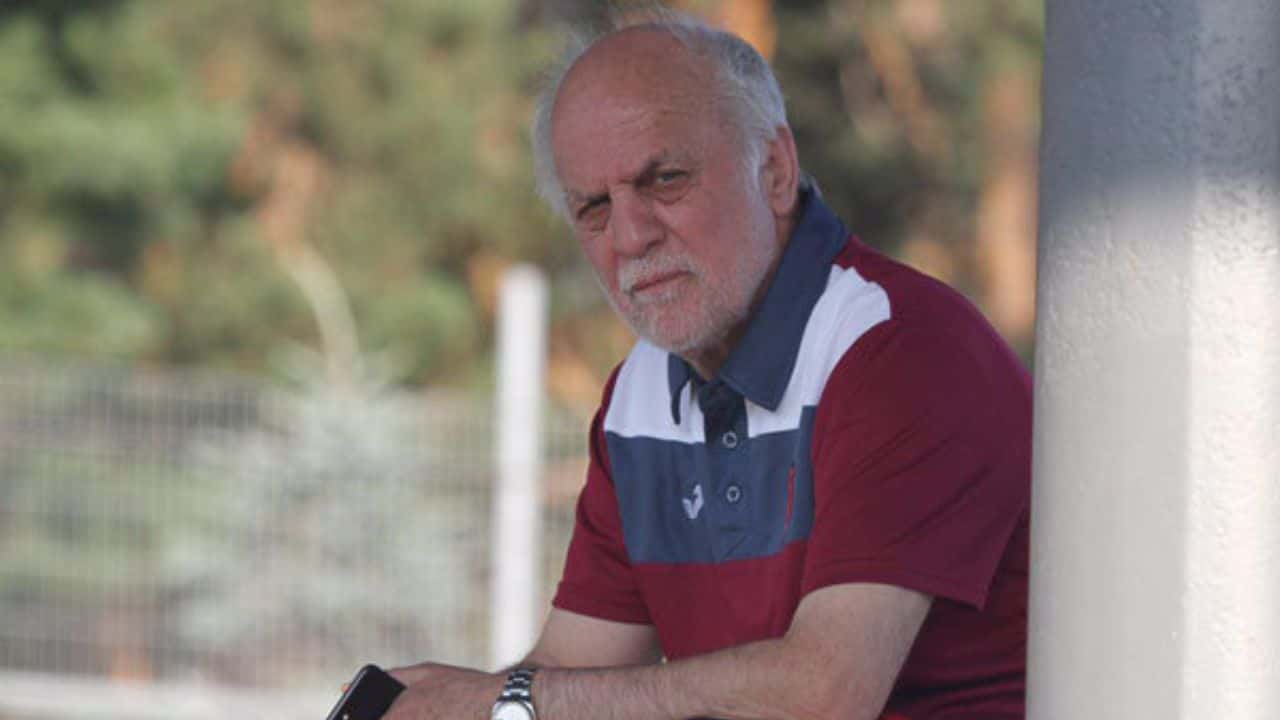 محمود خوردبین: مجتبی خورشیدی را اصلا نمیشناسم؛ سرپرست تیم ملی باید چهره ملی باشد