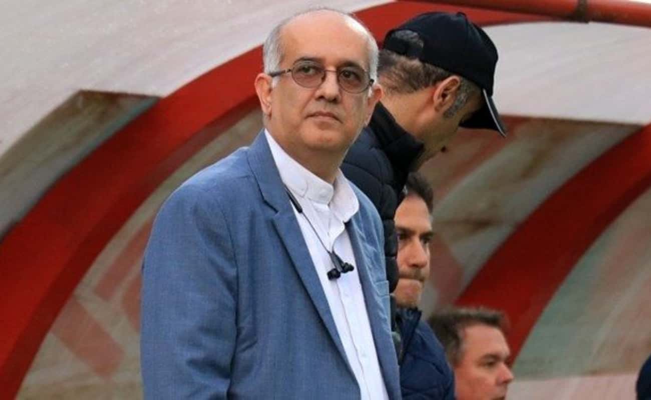 حمله مدیر رسانه استقلال به شاهرخ بیانی: تنها افتخارت مشت گره کرده است!