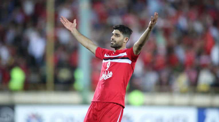 دیدار دو تیم پرسپولیس و الوحده با یاد پنج گل مهدی طارمی
