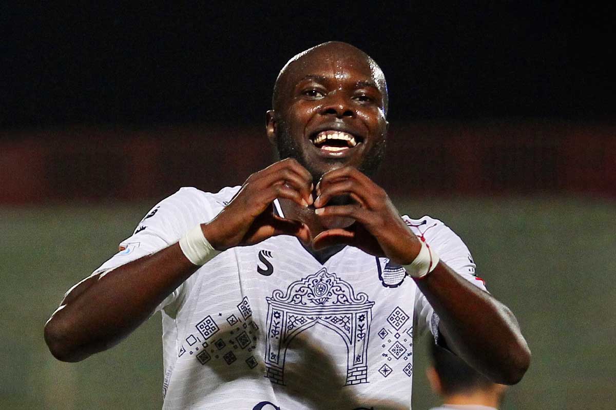 رنی هرنان - چادرملو اردکان - فوتبال ایران - لیگ برتر